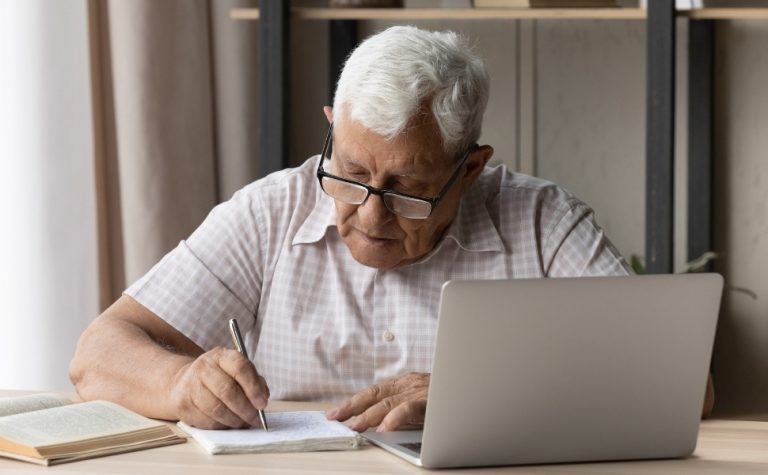 Enem 2025: 382 candidatos do ES têm mais de 60 anos