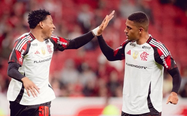 Fla atropela reservas do Inter, mantém liderança e embala para Libertadores
