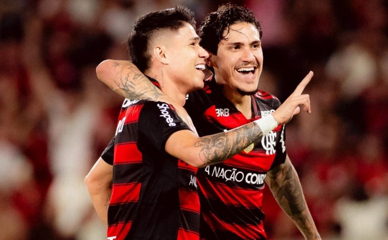 Flamengo aplica maior goleada da era dos pontos corridos ao marcar 8 a 0 no Vitória