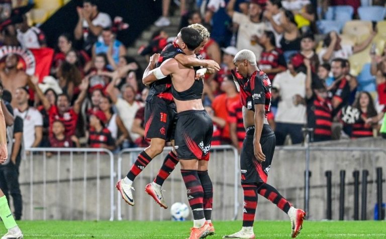 Flamengo derrota o Barcelona nos pênaltis e conquista o bicampeonato mundial sub-20