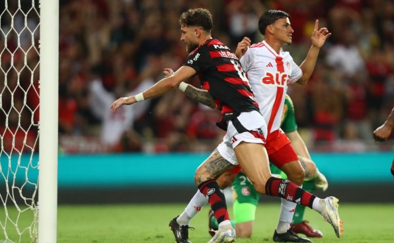Flamengo inicia série de três duelos consecutivos contra o Internacional