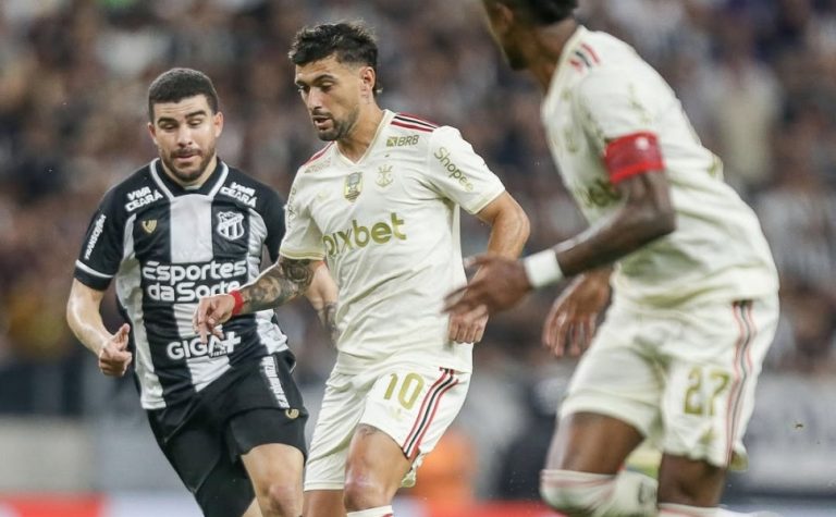 Flamengo leva empate do Ceará, mas segue líder do Brasileirão