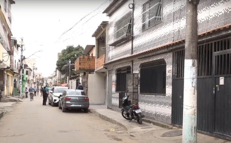 Homem aciona polícia, diz que ex-mulher foi baleada e acaba preso em Vila Velha