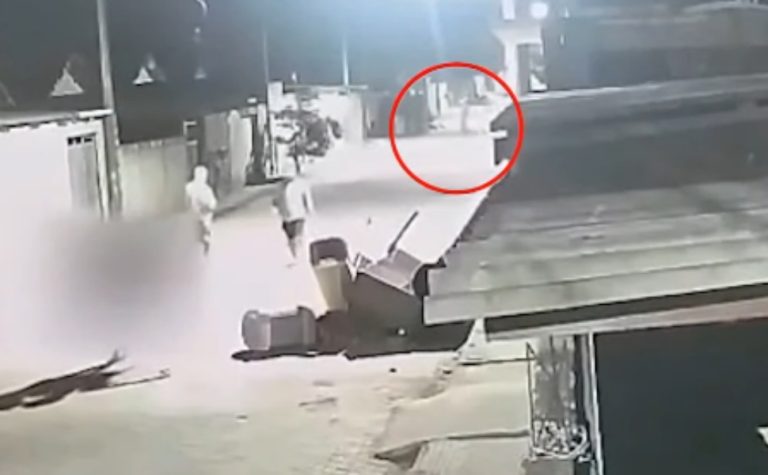 Homem é baleado e morto em rua de Linhares