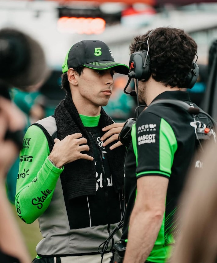 Imprensa estrangeira se derrete por Gabriel Bortoleto após 6º lugar na Hungria: “Corrida impecável”