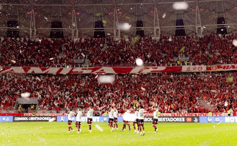 Inter demite responsáveis por papel picado antes de jogo contra o Flamengo