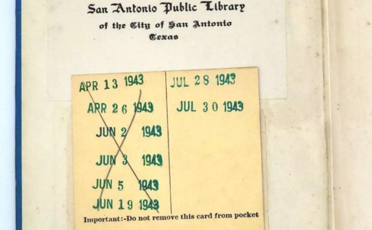 Livro é devolvido a biblioteca após 82 anos com bilhete