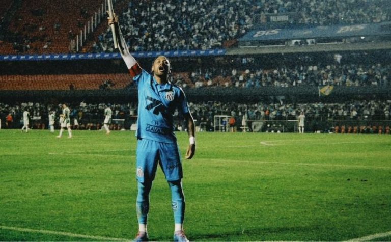 Neto defende Neymar após ser chamado de ‘vacilão’ e aconselha craque