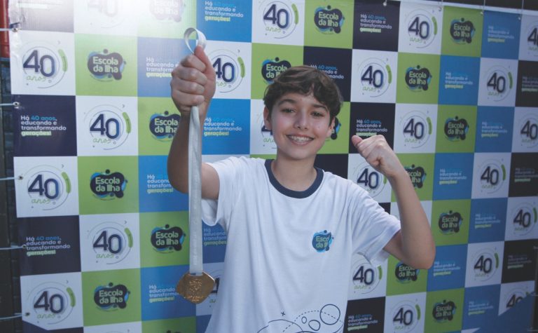 Ouro em dose dupla em disputas de Matemática