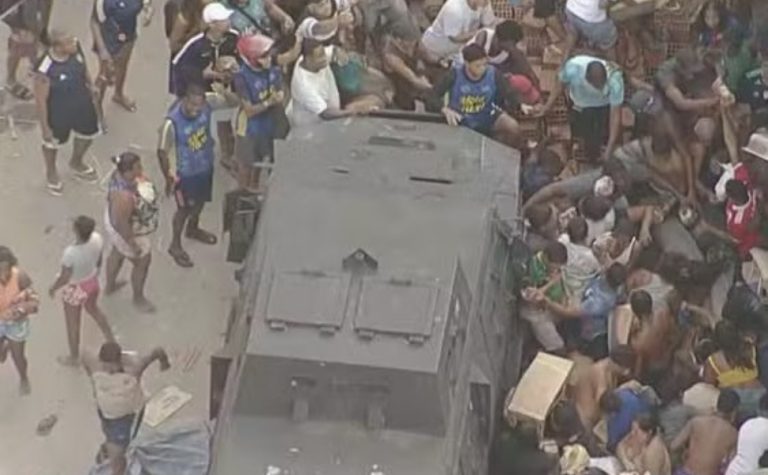 Polícia desiste de impedir saque de carne roubada no Rio: ‘Bem maior é a vida’