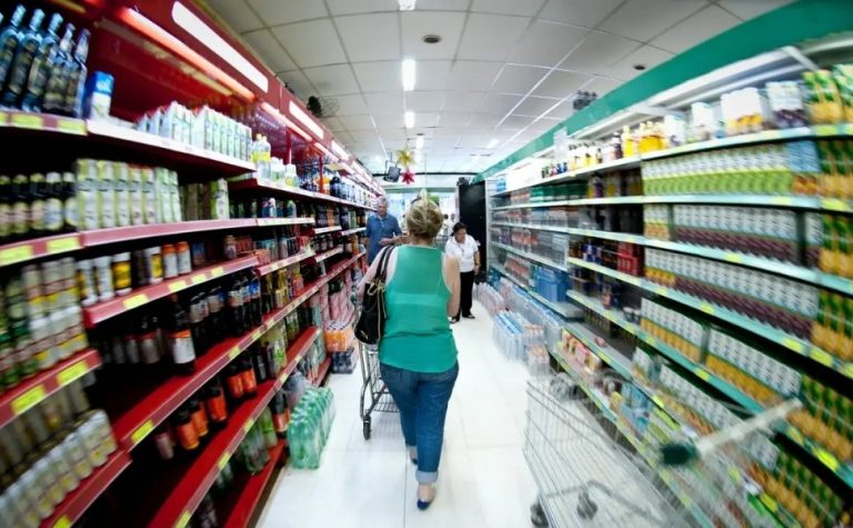 Preço da cesta básica cai em 15 das 27 capitais em julho