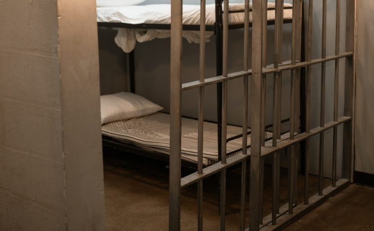 Psicólogo infantil é condenado a 55 anos de prisão por estuprar pacientes em SP