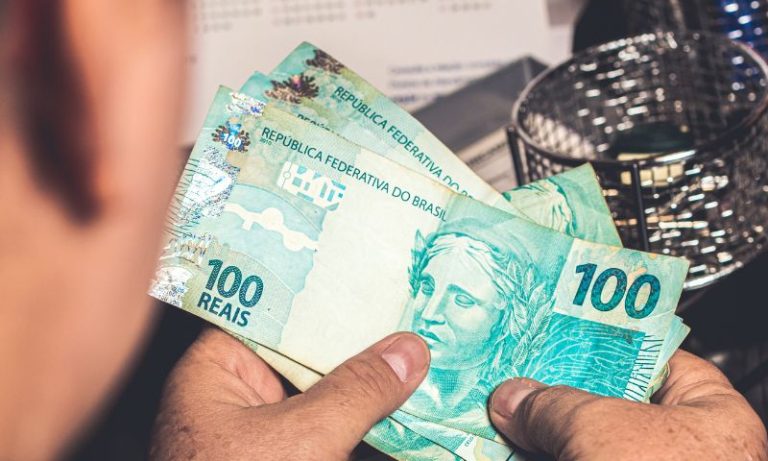 Renda do pernambucano é a 18ª no ranking nacional, uma das piores do Brasil