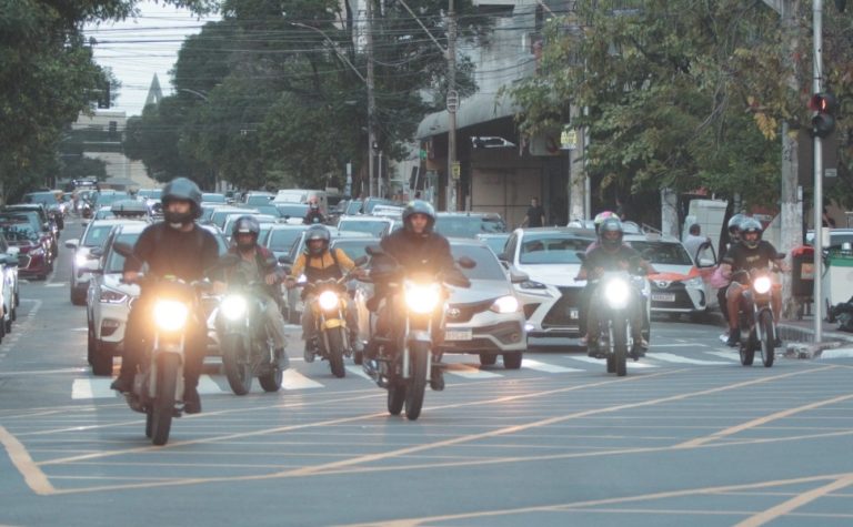 Superblitze em nove cidades para reduzir os acidentes com motos no ES