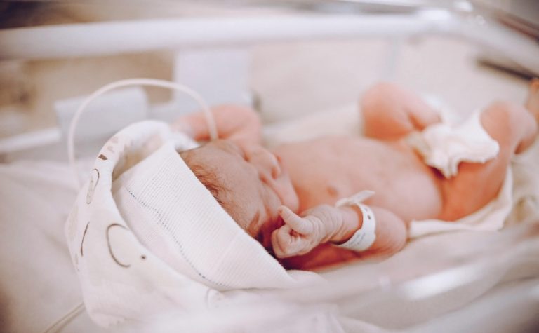38 bebês internados por infecção generalizada este ano no ES