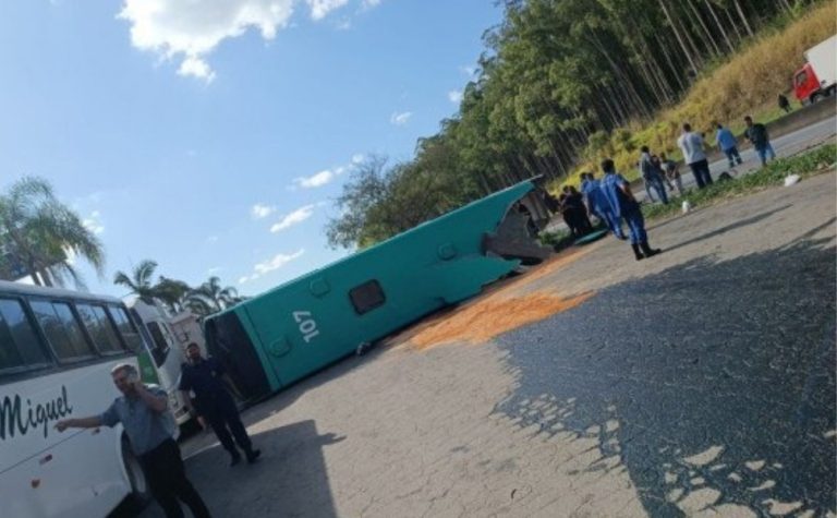 Colisão entre ônibus na BR-040 deixa 4 mortos em MG