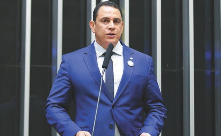 Reunião para ajustar detalhes