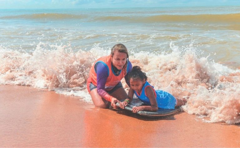 Aulão social de bodyboarding faz sucesso na programação pré-Wahine