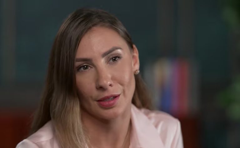 Brasileira relata ter sido vítima de abusos sexuais de Epstein quando tinha 14 anos