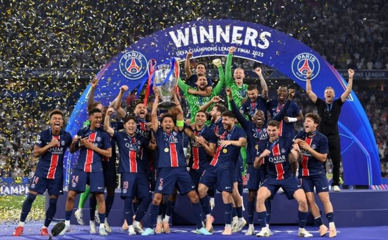 Champions League começa com ingleses gastões favoritos