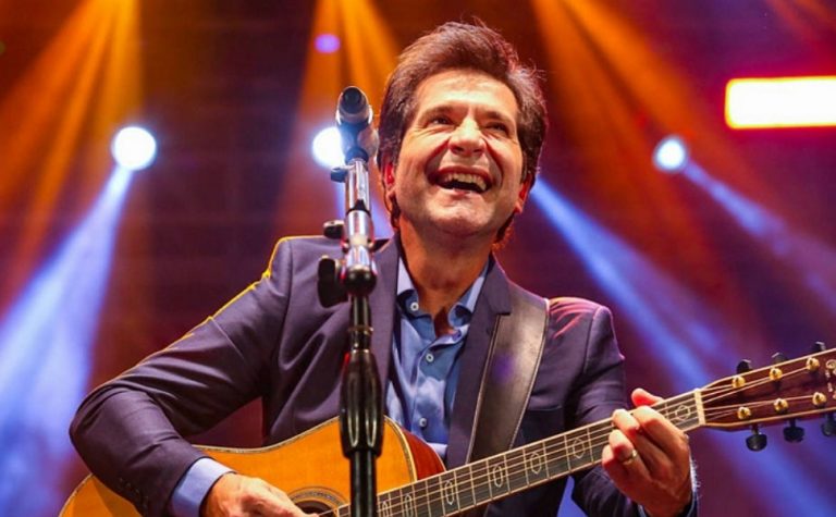 Comemoração hoje com show de Daniel na orla de Camburi