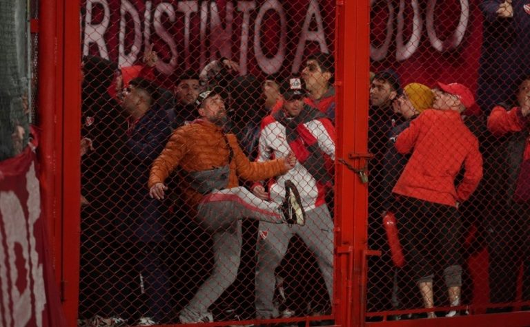 Independiente repudia eliminação e detona Conmebol