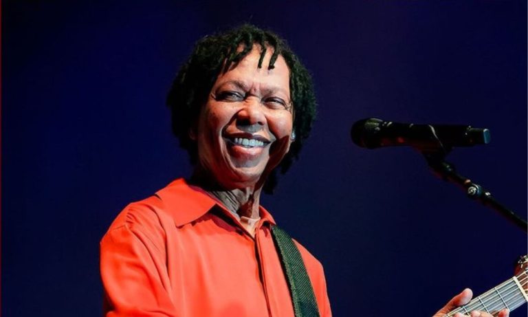 Djavan lança primeira música de novo álbum, previsto para novembro