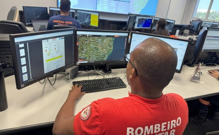 ES usa sistema para monitorar focos de incêndio em áreas de vegetação 24h por dia