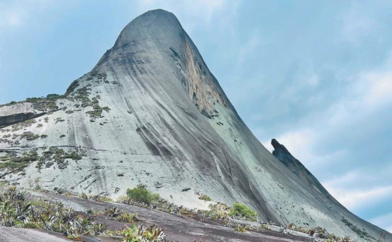 Ecoturismo e aventura em passeio em Pedra Azul