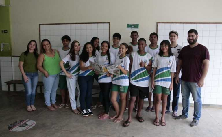 Escolas do ES usam jornal como ferramenta de estudo