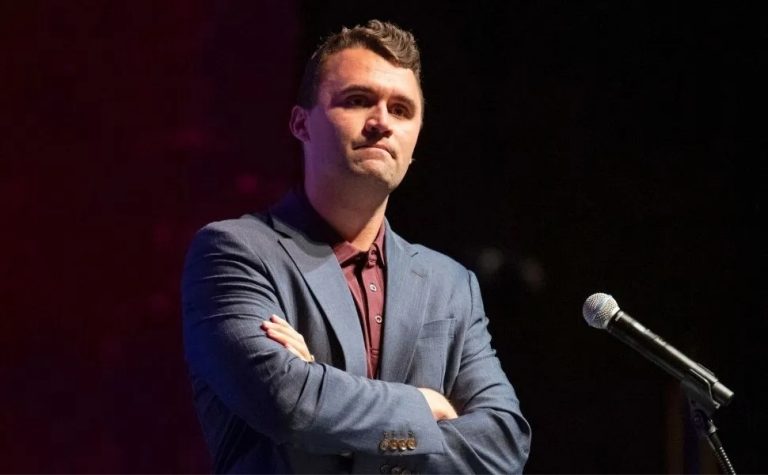 FBI diz ter encontrado provável arma que matou Charlie Kirk