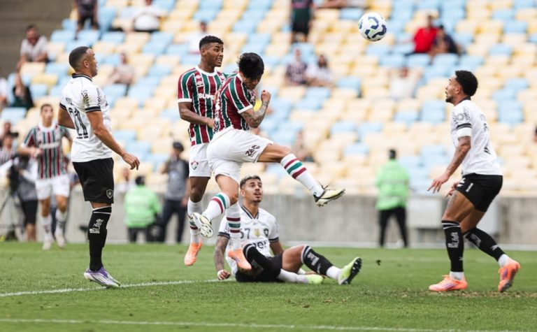 Fluminense vence Botafogo na estreia de Zubeldía e quebra jejum no clássico