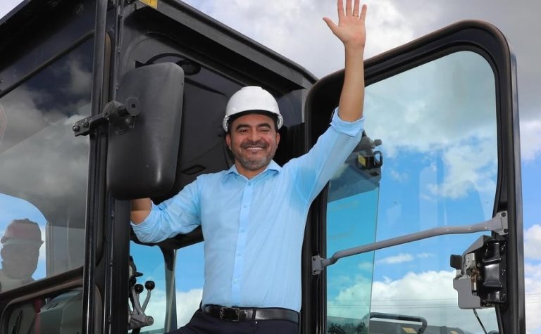 Governador de Tocantins é afastado em operação da PF sobre desvio de emendas