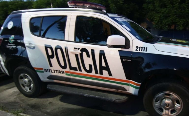 Homem é flagrado pela esposa em motel, tenta fugir e atropela mototaxista no CE