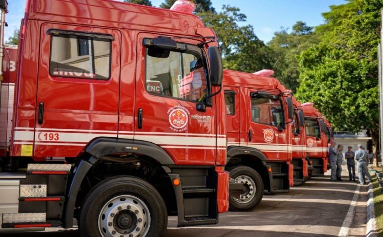 Irmãos de 1, 4 e 8 anos morrem após casa pegar fogo em SP