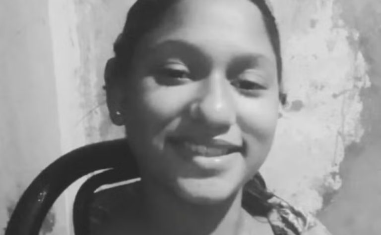 Mãe de menina que morreu espancada em escola desabafa: ‘lesão no cérebro’