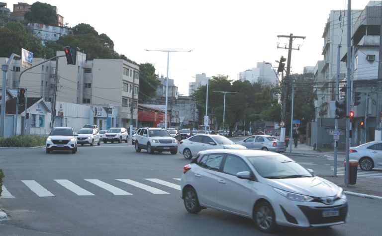 Maioria das infrações de trânsito no ES ocorre na hora do almoço