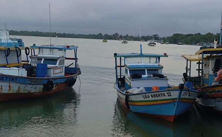 Mergulhador passa mal e morre durante pesca em Marataízes