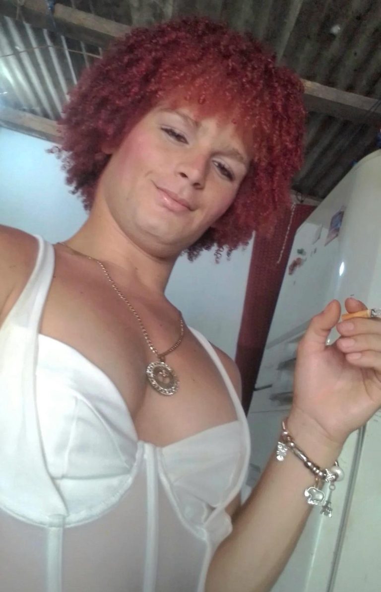 Mulher trans é assassinada dentro de cinema erótico no Recife