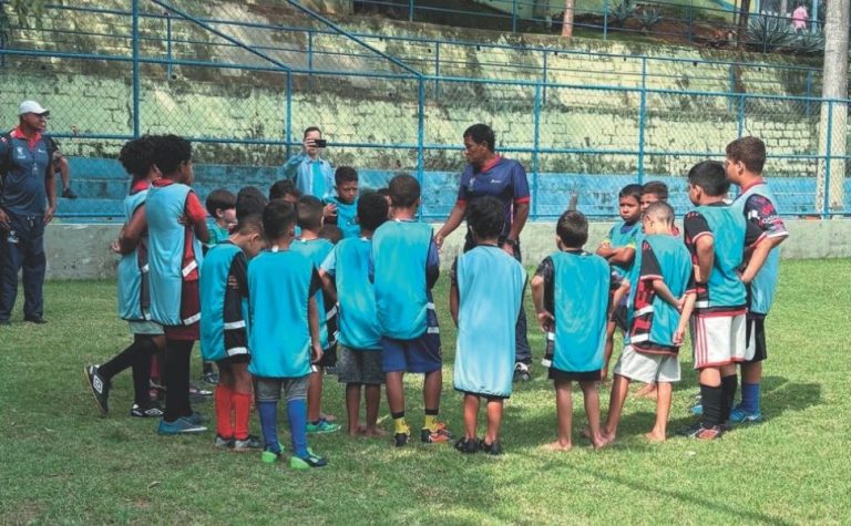 Nova escolinha de futebol em parceria com o Vitória FC