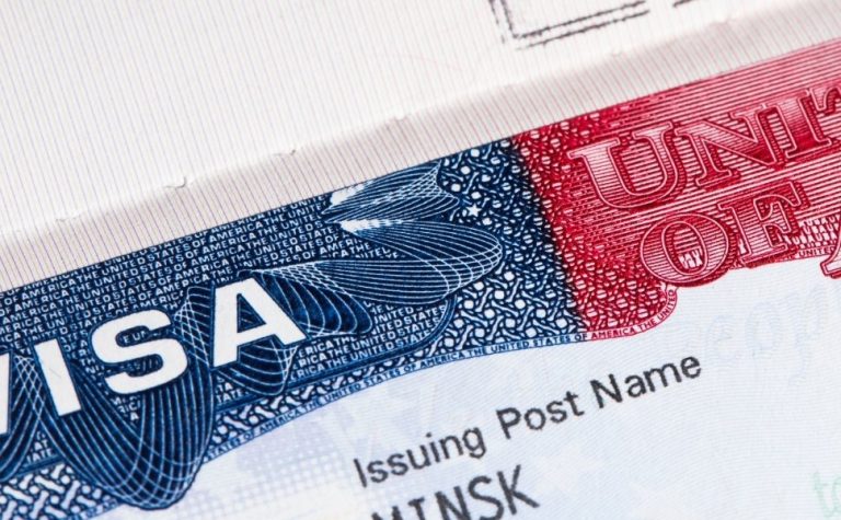 Novas regras de isenção de entrevistas para visto americano começam em outubro