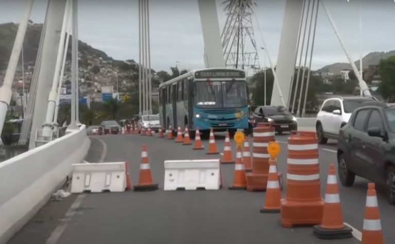 Obras para corrigir desnível na Ponte da Passagem devem durar até março de 2026