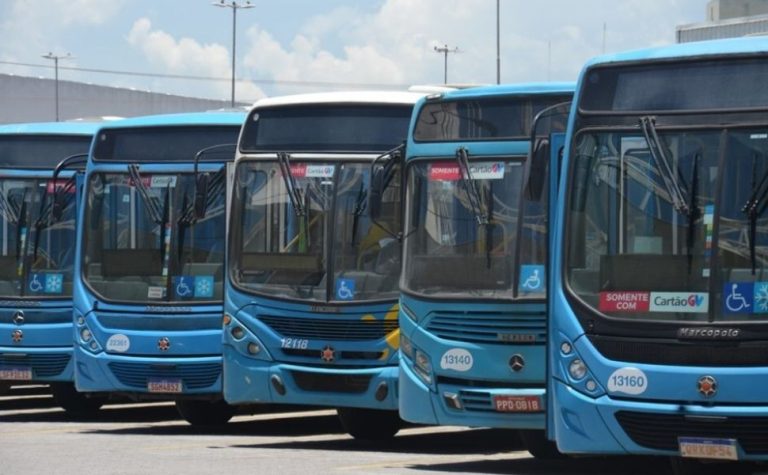 Após ataques a ônibus, coletivos circulam normalmente na Serra