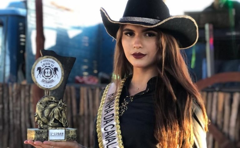 Polícia investiga morte de rainha da Cavalgada aos 16 anos no Ceará
