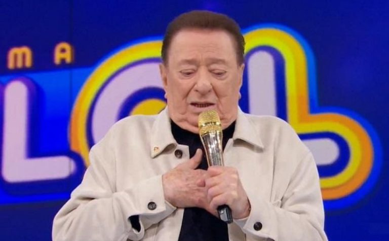 Raul Gil continua internado, mas ‘melhora a cada dia’, diz assessoria