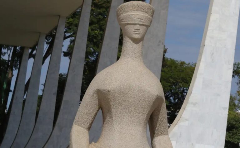 STF julga indulto de Bolsonaro a condenados por Massacre do Carandiru