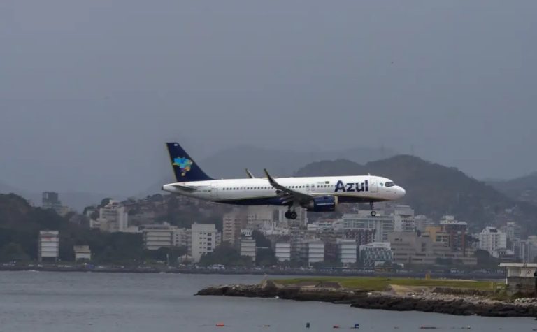 Santos Dumont é liberado e vai operar até mais tarde nesta terça