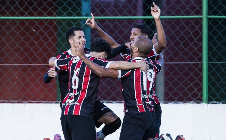 Serra e Forte saem na frente rumo à elite do Capixabão