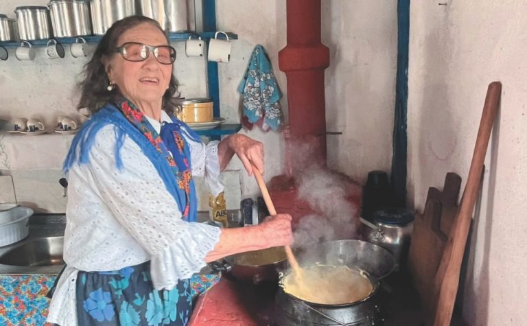 Shows e delícias da gastronomia em três cidades da Região Serrana do ES