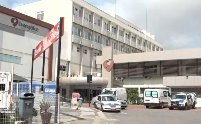 Troca de tiros entre policiais e traficantes termina em morte de adolescente